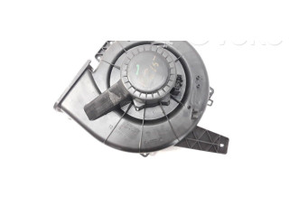 Вентилятор печки 6R1819015 Audi A1