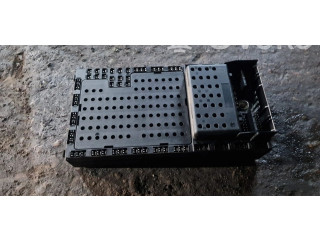 Блок предохранителей 08696098, 30679527 Volvo S80