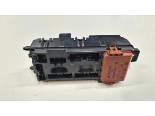 Блок предохранителей MB953355, MR318828 Mitsubishi Space Star