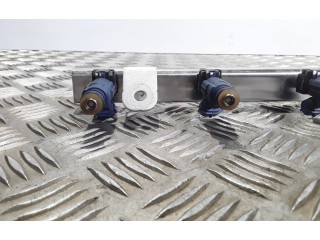 Форсунка 353102B000, 2E240597A    KIA Ceed   