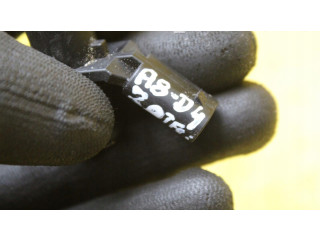 Vstřikovač 06E906031 Audi A8 S8 D4 4H