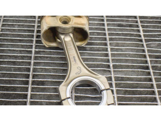 Píst 7838623, 7840918 BMW 5 E60 E61 pro benzínový motor 5.0 S85 B50 A