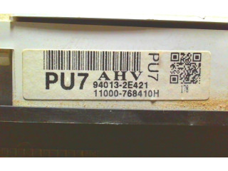 Přístrojová deska Hyundai Tucson JM 2006 940132E421