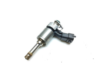 Форсунка 0261500 Maserati Levante для бензинового двигателя 3