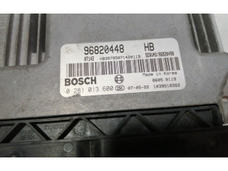 Блок управления двигателя 96820490, 0281013600   Chevrolet Nubira