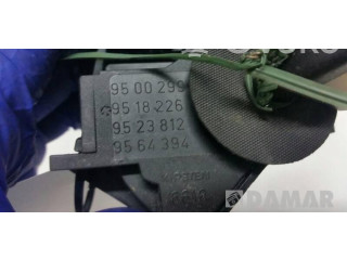 Ручка стеклоочистителей 9518226   Saab 9000 CS