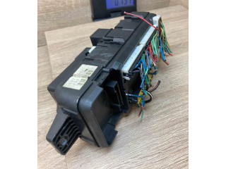 Блок предохранителей 0H240325, 4860   Volkswagen Jetta V    