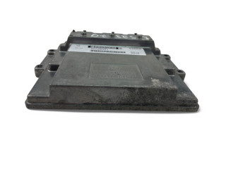 Блок управления двигателем Блок управления 30729351   Volvo V70