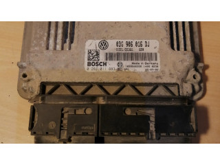 Блок управления двигателя 03G906016DJ   Skoda Octavia Mk2 (1Z)