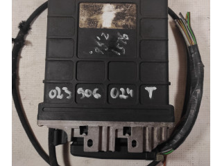 Блок управления двигателем Блок управления 023906024T Volkswagen Transporter - Caravelle T4