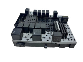 Блок предохранителей 30679527, 08696098 Volvo XC90