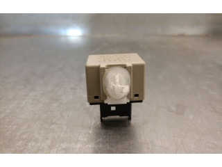 Pojistková skříňka 8198030170, 0665005641DENSO Lexus GS 300 350 430 450H 2007