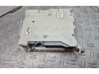   Pojistková skříňka 8273030631, 701150351   Lexus GS 300 350 430 450H 2008