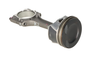 Шатун 06H198401D Audi Q3 F3