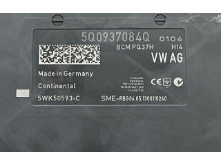 Блок комфорта 5Q0937084Q   Audi A3 S3 8V   