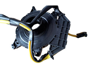 Подрулевой шлейф SRS    Subaru Forester SG