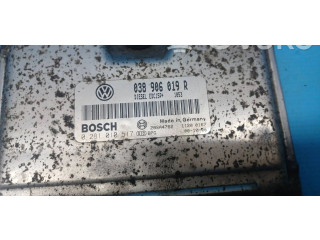 Блок управления двигателя 038906019R, 28SA4762   Skoda Octavia Mk1 (1U)