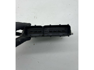 Řídící jednotka 03G906021PD   Volkswagen Caddy 2008