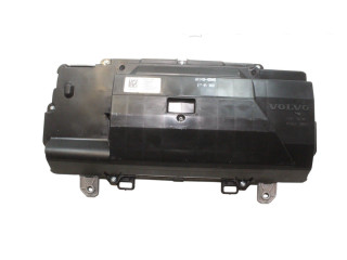 Панель приборов 32311165, P32311165 Volvo XC40