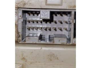 Блок предохранителей 8637A592, 04860D15 Mitsubishi L200