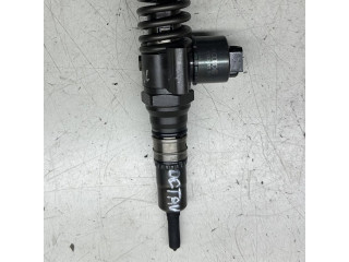 Форсунка 0414720404, 03G130073G Skoda Octavia Mk2 (1Z) BKD