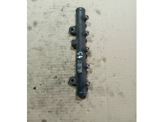 Топливная рампа 9654726280, 04338103611   Volvo V50  