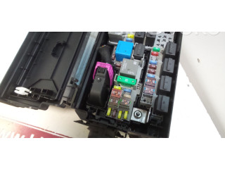 Блок предохранителей 13292736 Opel Meriva B