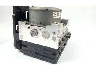 Блок управления АБС 5Q0614517AA   Volkswagen Golf SportWagen