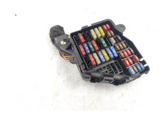   Pojistková skříňka 8D1941824   Volkswagen Bora 2002