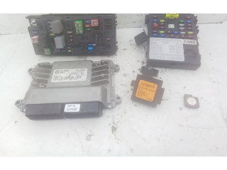 Комплект блоков управления 25182025, 25182025   Chevrolet Spark