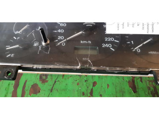 Панель приборов Mazda 626