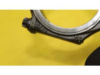 Píst    Audi A8 S8 D3 4E     