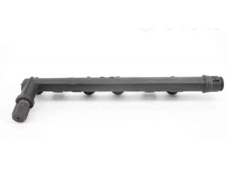 Vstřikovací lišta 3219018301   Fiat Punto (188)  pro benzínový motor 1.2 188A4000 