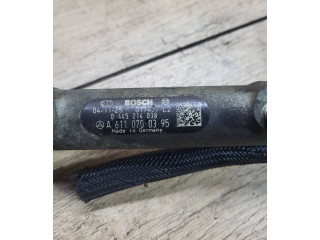 Vstřikovací lišta 0445214038, A6110700395 Mercedes-Benz C W204