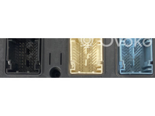 Блок предохранителей 28116487-2, 28116487-2   Peugeot 5008    