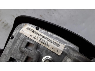 Подушка безопасности водителя 8200236060, 8200236060A   Renault Clio II