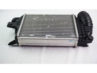 Интеркулер  SICTM0200   Subaru Forester SJ 