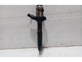 Vstřikovač 2367029026, 2367027020 Toyota Corolla E110 1CD-FTV