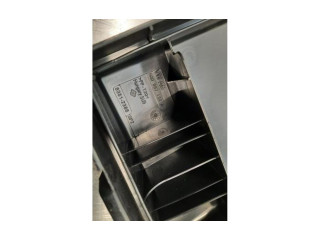 Блок предохранителей  5Q0937132A   Audi Q3 F3    