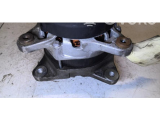 Генератор 231005933R Dacia Sandero