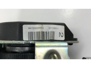 Задний ремень безопасности