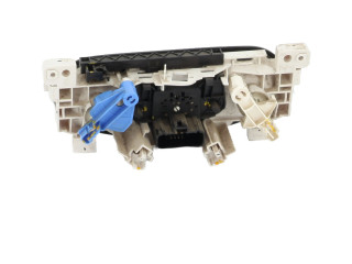 Блок управления климат-контролем 6001551800 Dacia Logan I