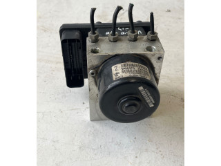 Блок АБС 30793445, 00401396E0 Volvo V70 2000 - 2004 года