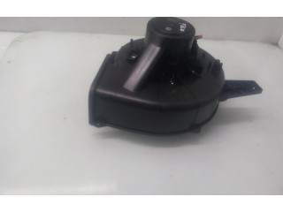 Вентилятор печки       Volkswagen Polo IV 9N3