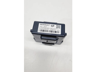 Блок управления 284E77557R   Renault Clio V