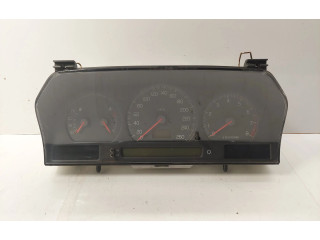 Панель приборов 9451530, 9168144   Volvo S70  V70  V70 XC       