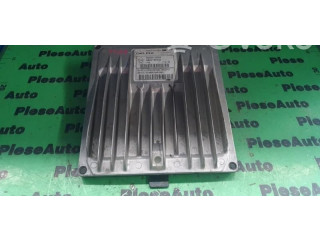 Блок управления двигателем Блок управления 8200513058, 8200785530.   Dacia Logan I