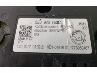 Панель приборов 5E0920750C Skoda Octavia Mk3 (5E)