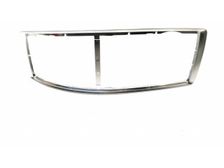 Другая деталь салона