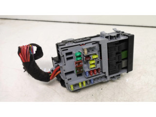 Блок предохранителей 13222786, 13500587 Chevrolet Orlando